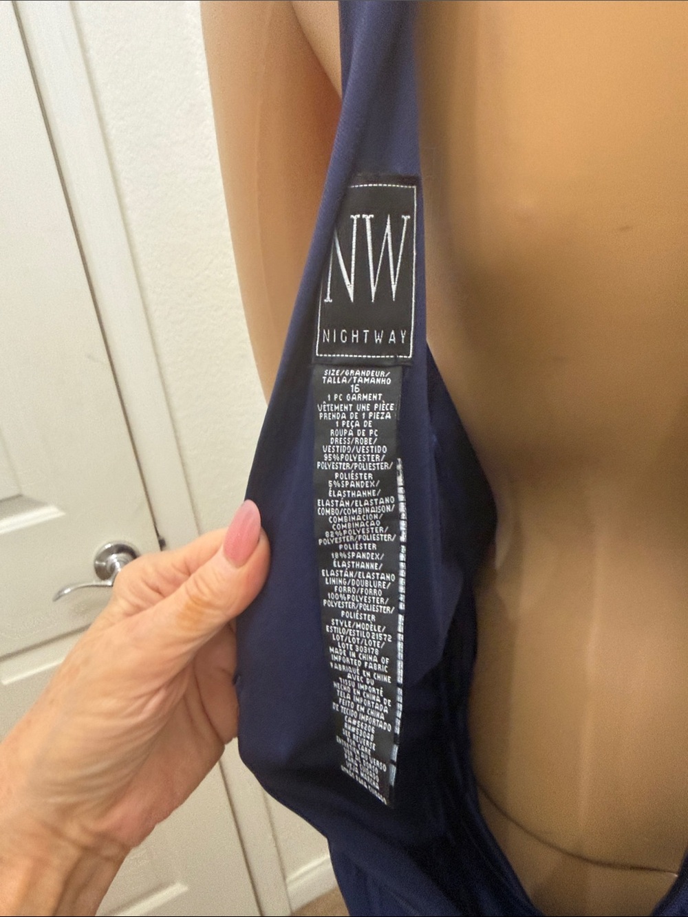 NW Nightway 16 Elegant Navy Blue Halter Maxi Dress Sheer V Inset Slimming Waist - Picture 8 of 13